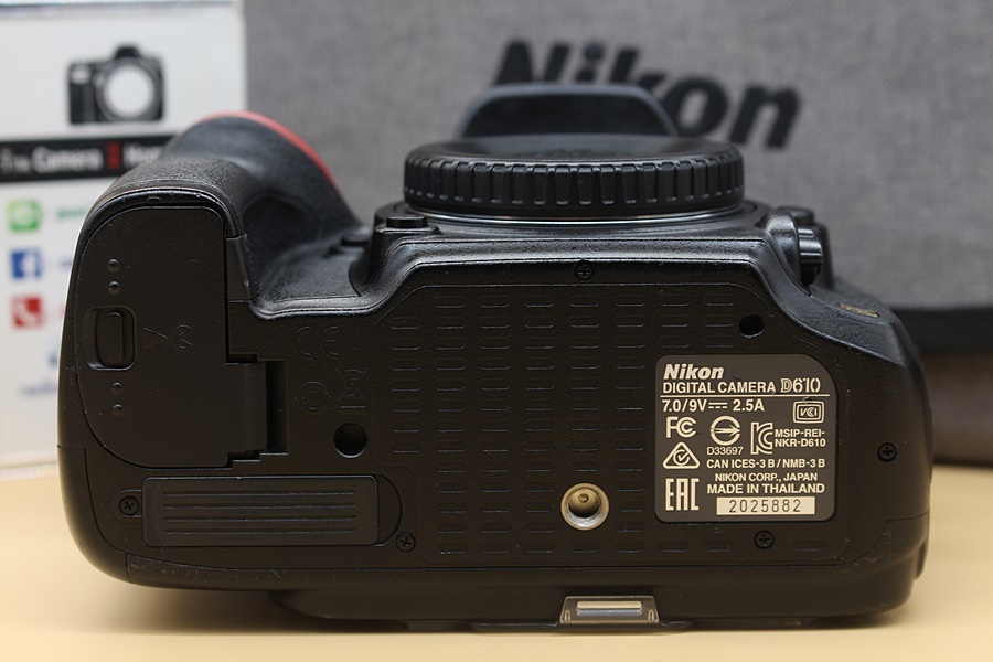 ขาย Body Nikon D610 อดีตประกันร้าน เมนูอังกฤษ สภาพพร้อมใช้งาน อุปกรณ์พร้อมกระเป๋า ชัตเตอร์ 49,XXXรูป  อุปกรณ์และรายละเอียดของสินค้า 1.Body Nikon D610 (มีรอ